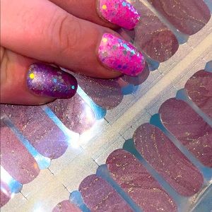 Twisted Nailz Nail Polish Strips